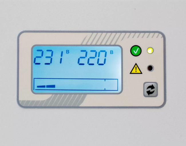 Штиль ИнСтаб IS2500 (2500 ВА) стабилизатор напряжения